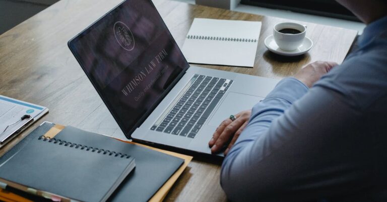 Guide to Selling Effectively Online in Pakistan