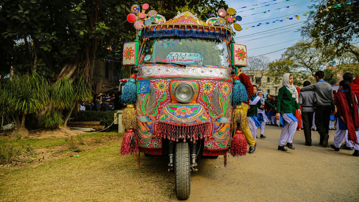 #11 Best Small Business Ideas in Pakistan To Start With 50000 Rupees